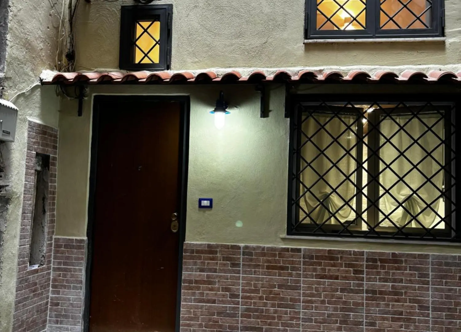Perry'S Home Napoli - Centro Storico Italy